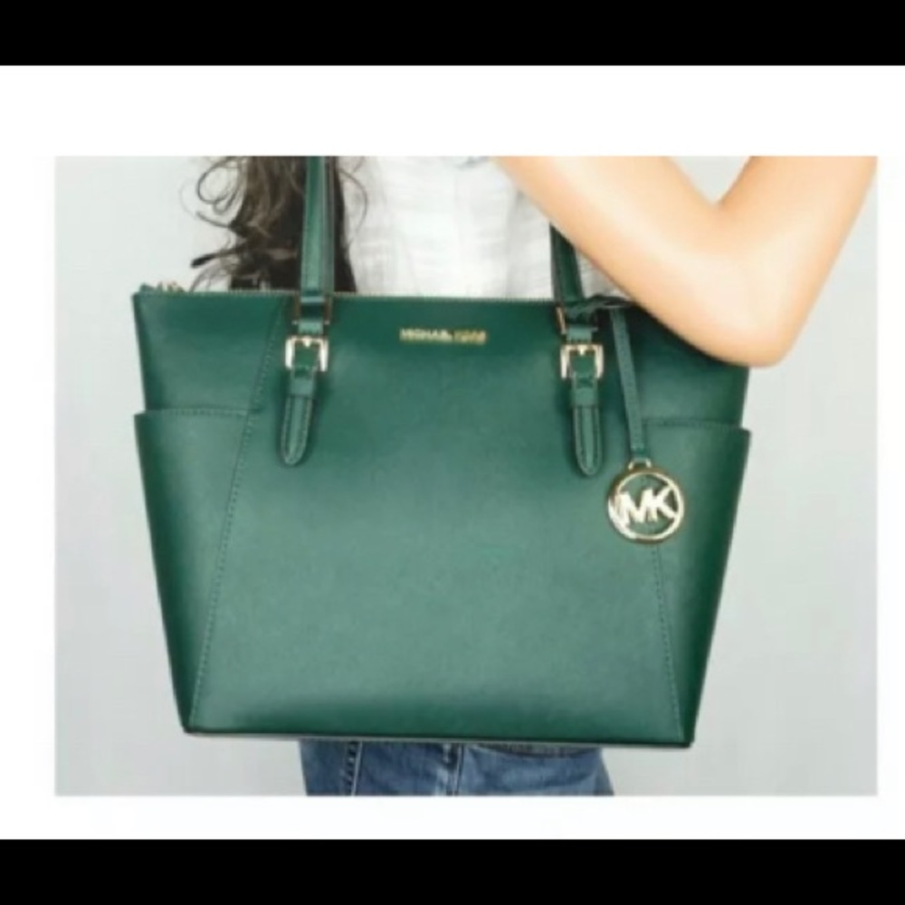 Michael Kors - Charlotte handbag in racing green